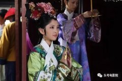 一个结业于沉庆大学美视片子学院表演系的四川